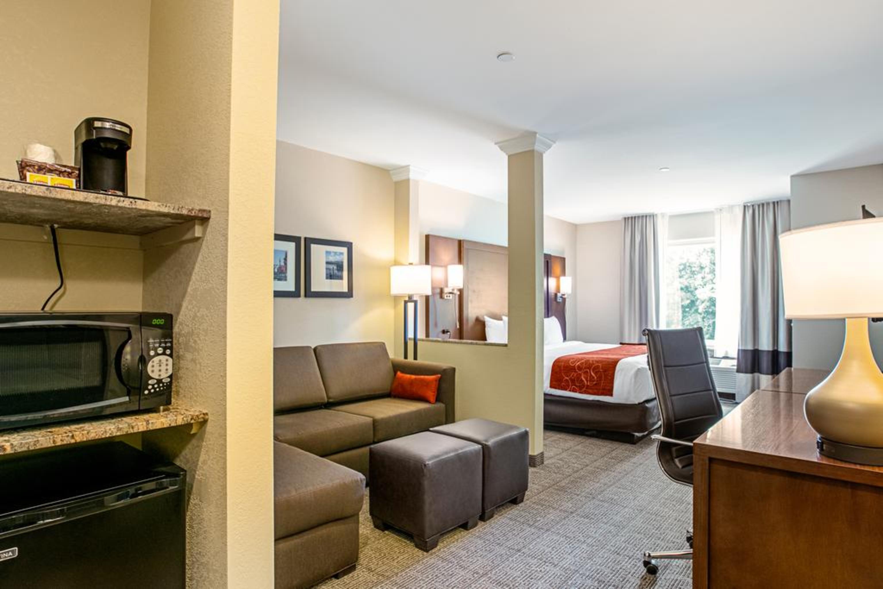 Comfort Suites Fishkill Near Interstate 84 מראה חיצוני תמונה