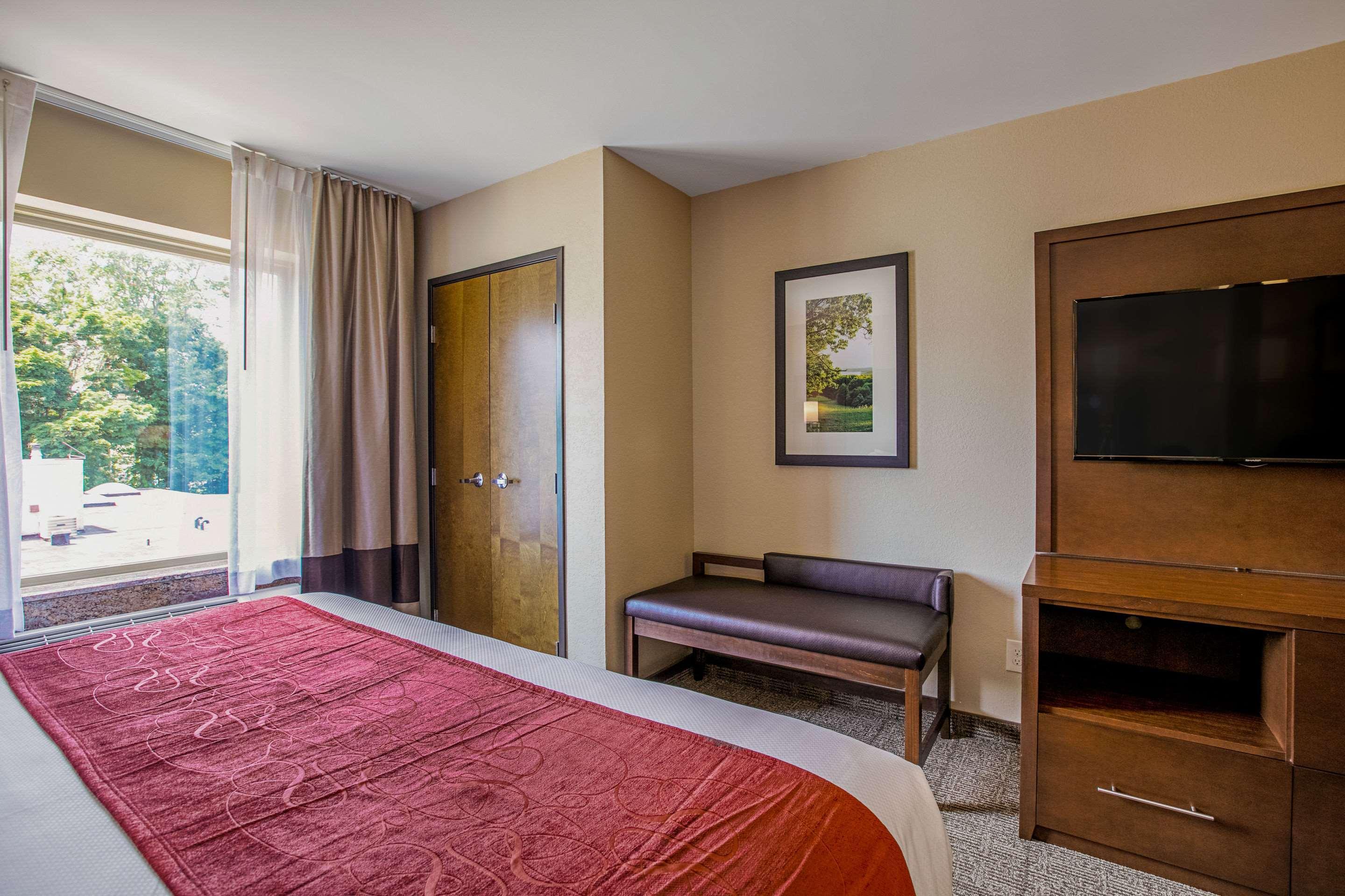 Comfort Suites Fishkill Near Interstate 84 מראה חיצוני תמונה