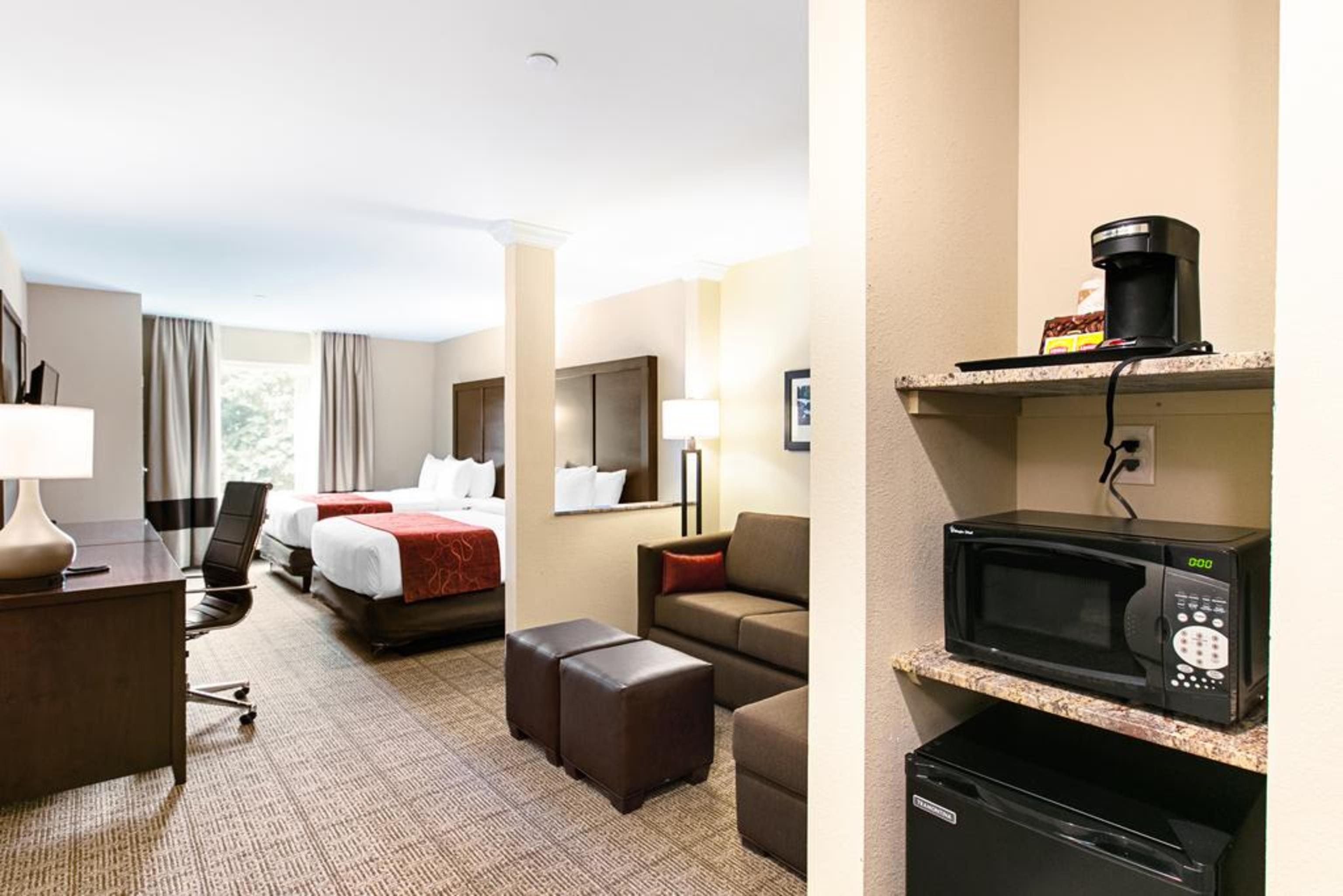 Comfort Suites Fishkill Near Interstate 84 מראה חיצוני תמונה